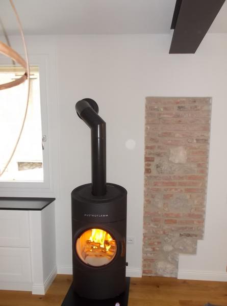 Stufa a legna Austroflamm mod. Clou Compact